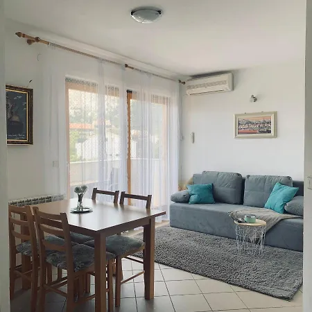 Apartment Marija Sersic Baska (Krk)